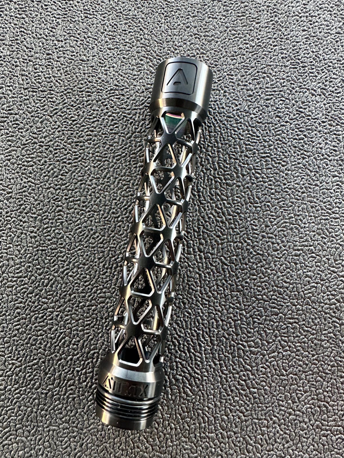 DELTA TITANIUM S63 BACK