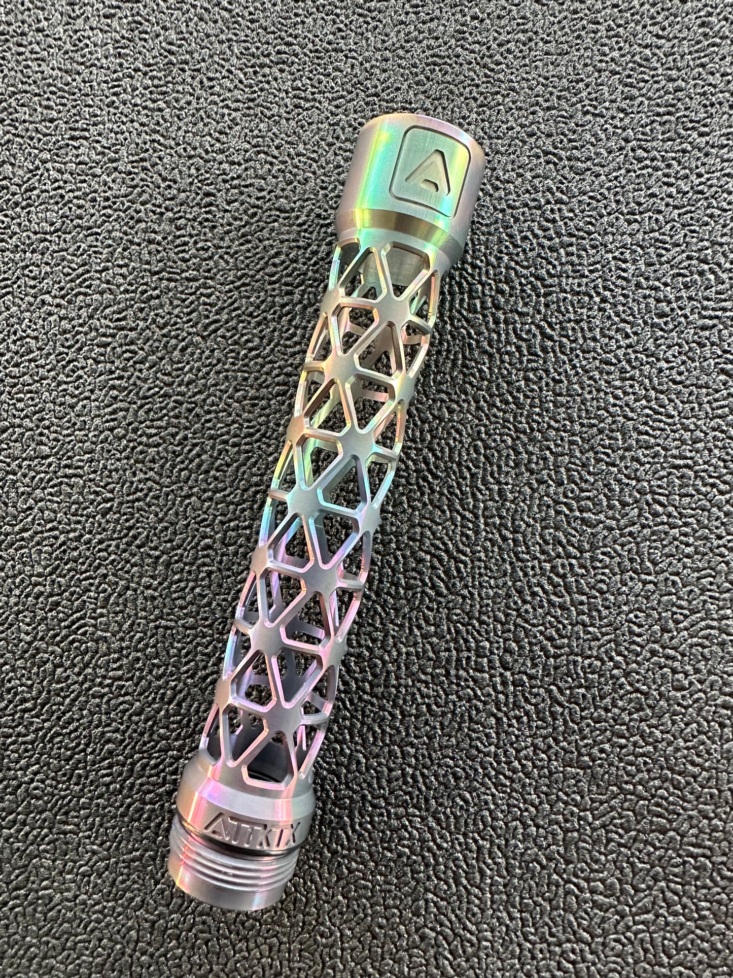 DELTA TITANIUM S63 BACK