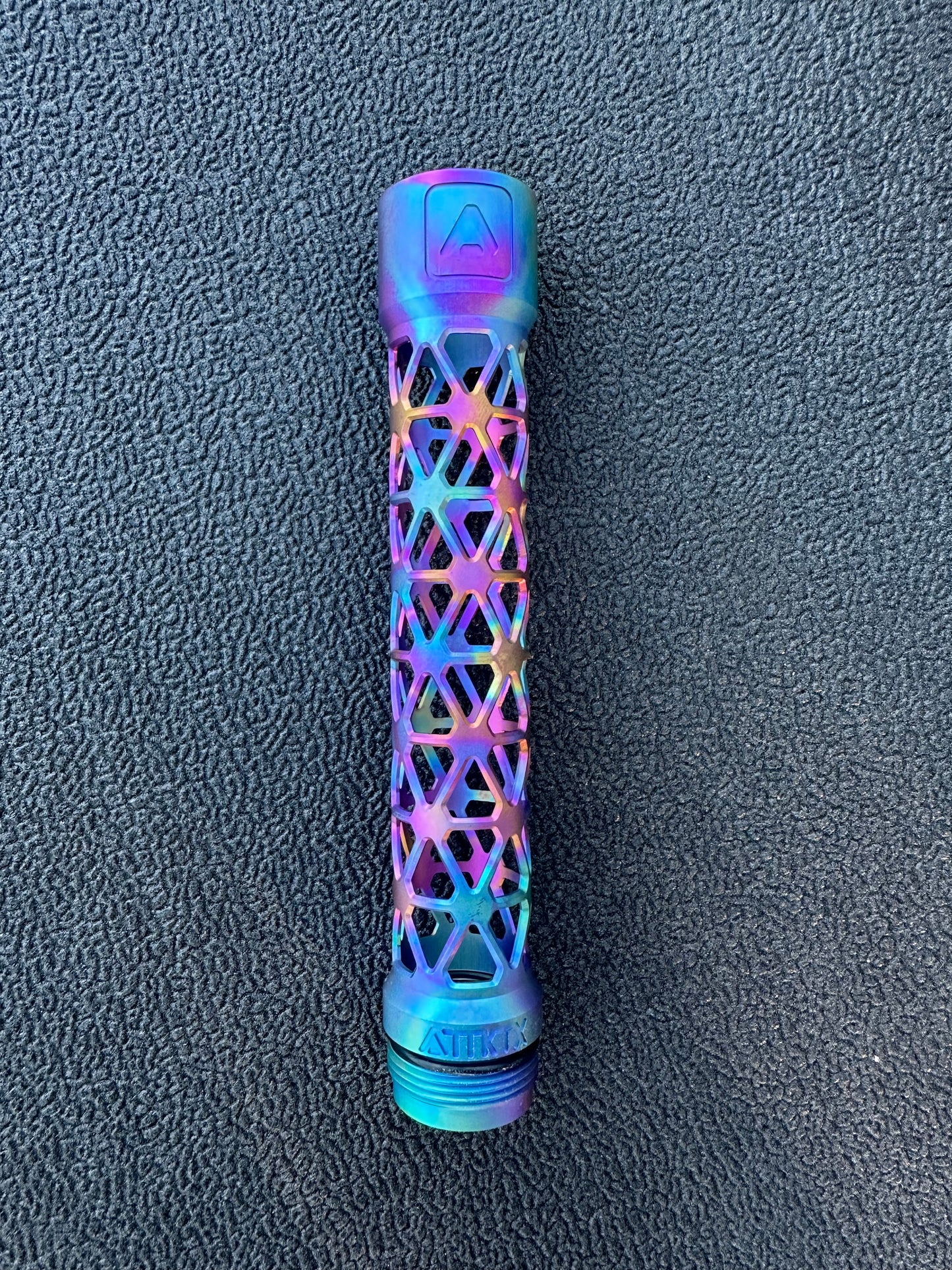 DELTA TITANIUM S63 BACK