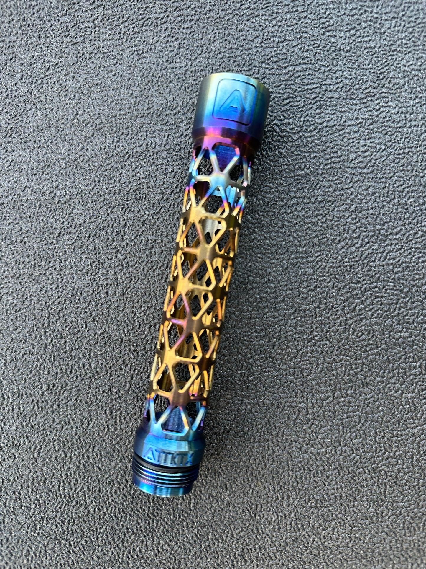 DELTA TITANIUM S63 BACK