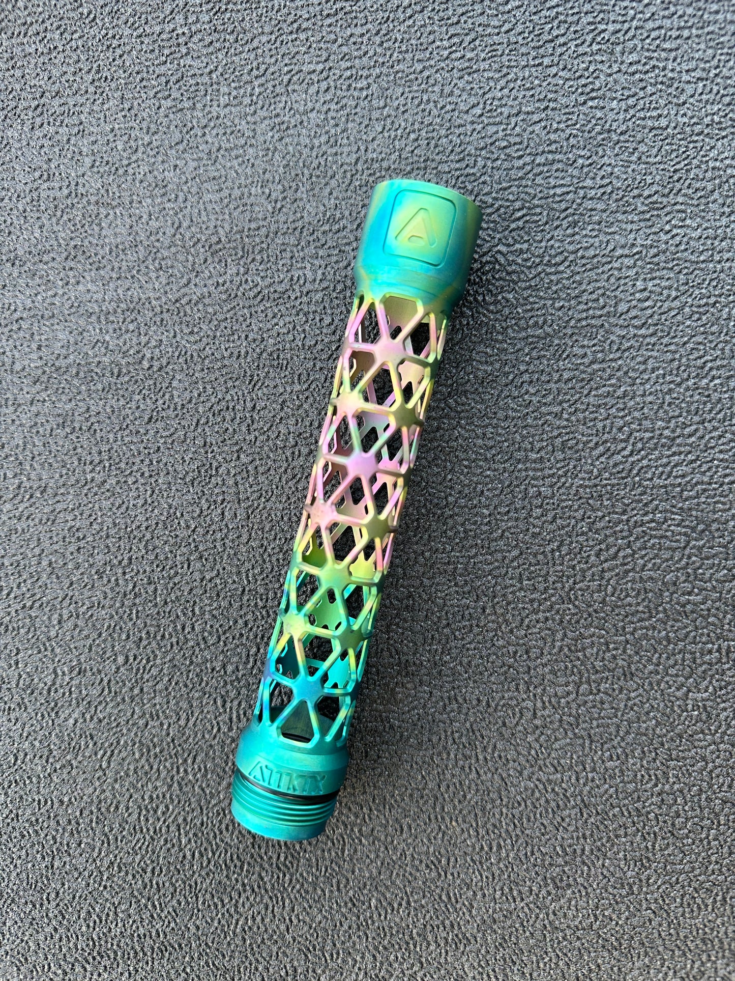 DELTA TITANIUM S63 BACK