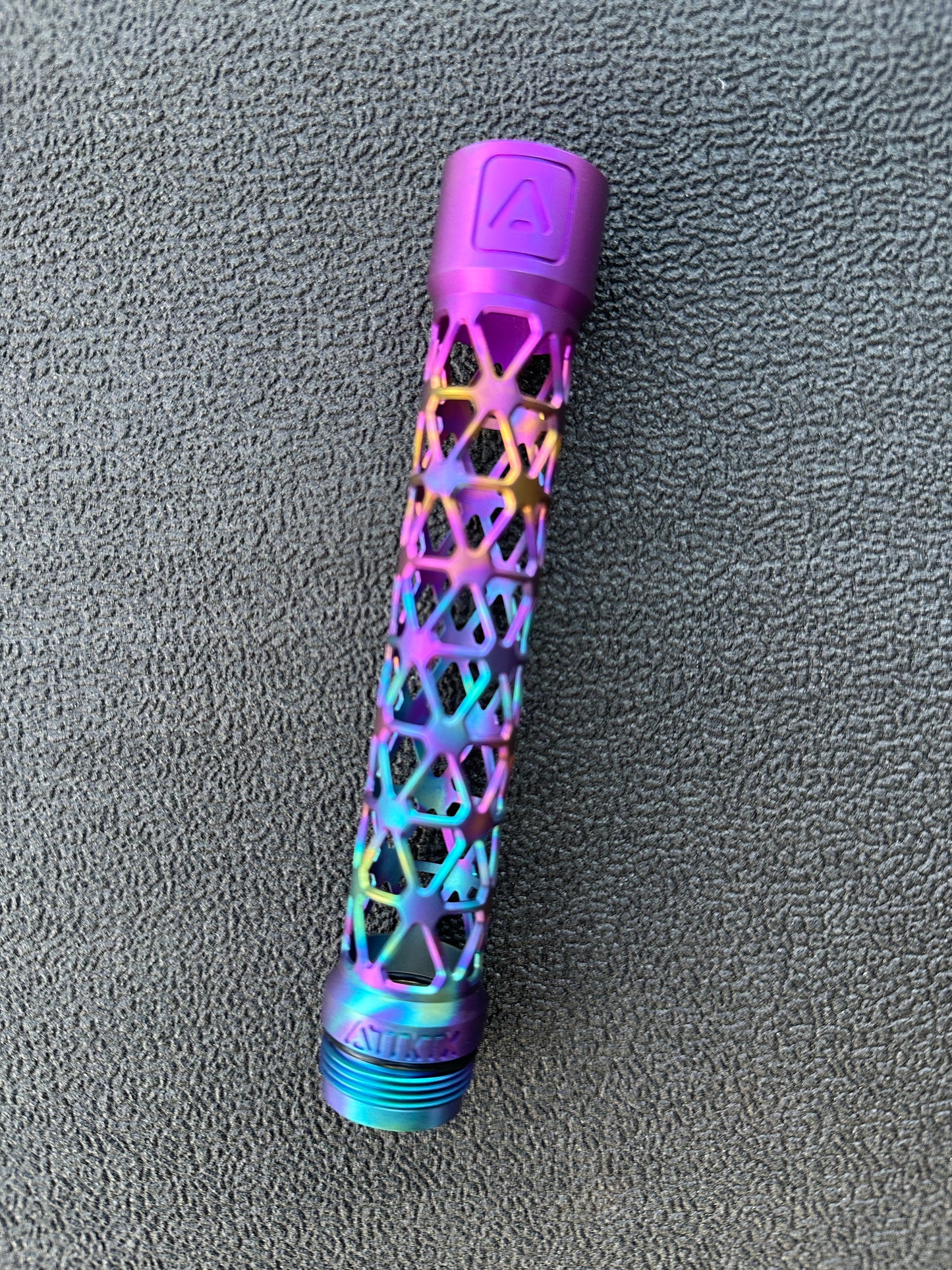 DELTA TITANIUM S63 BACK