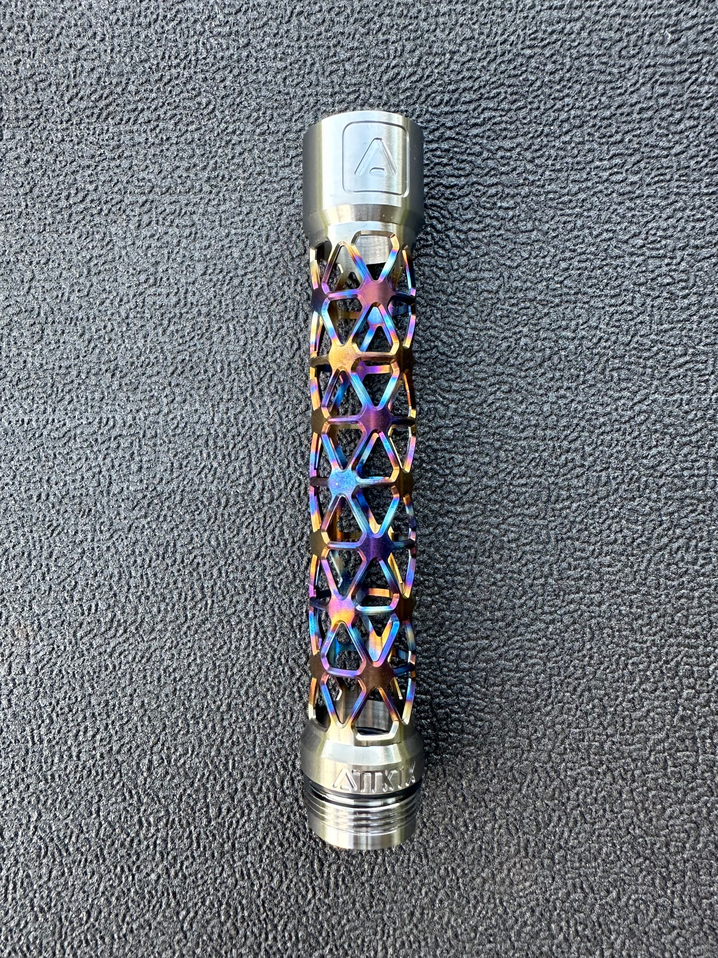 DELTA TITANIUM S63 BACK