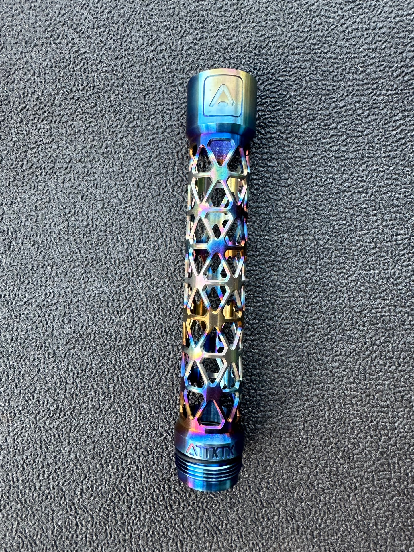 DELTA TITANIUM S63 BACK