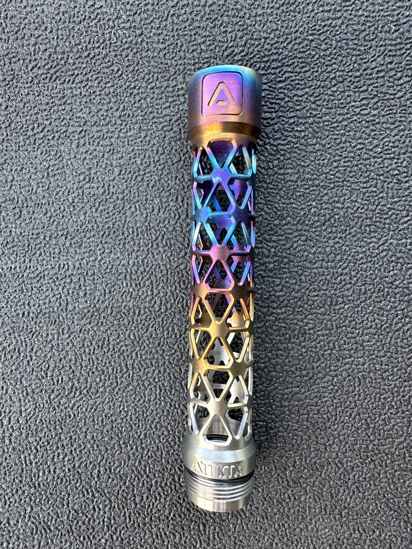 DELTA TITANIUM S63 BACK