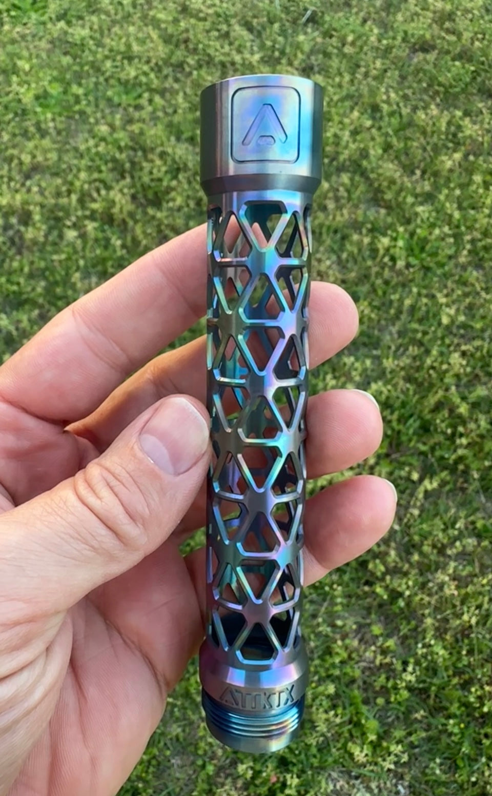 DELTA TITANIUM S63 BACK