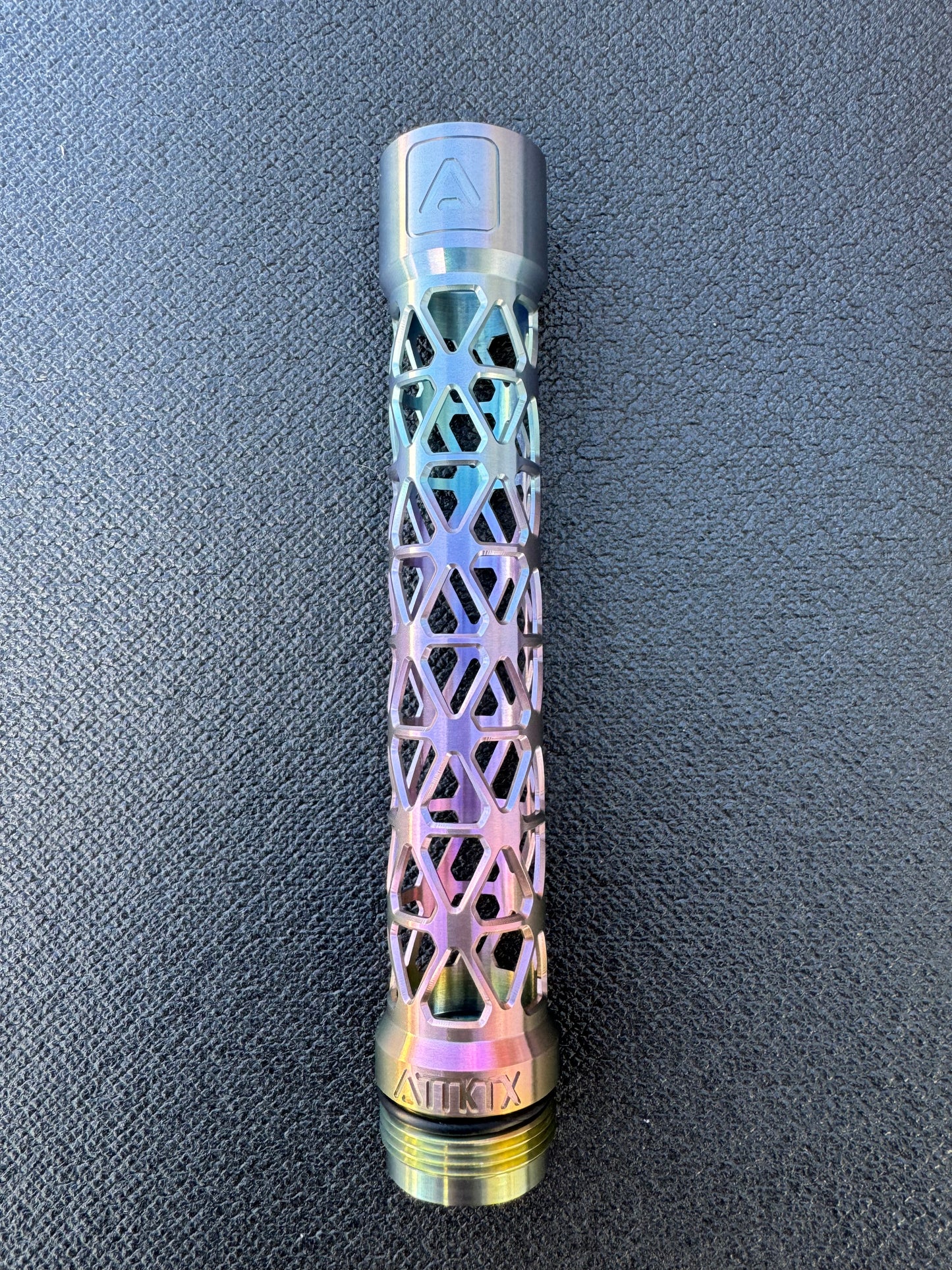DELTA TITANIUM S63 BACK