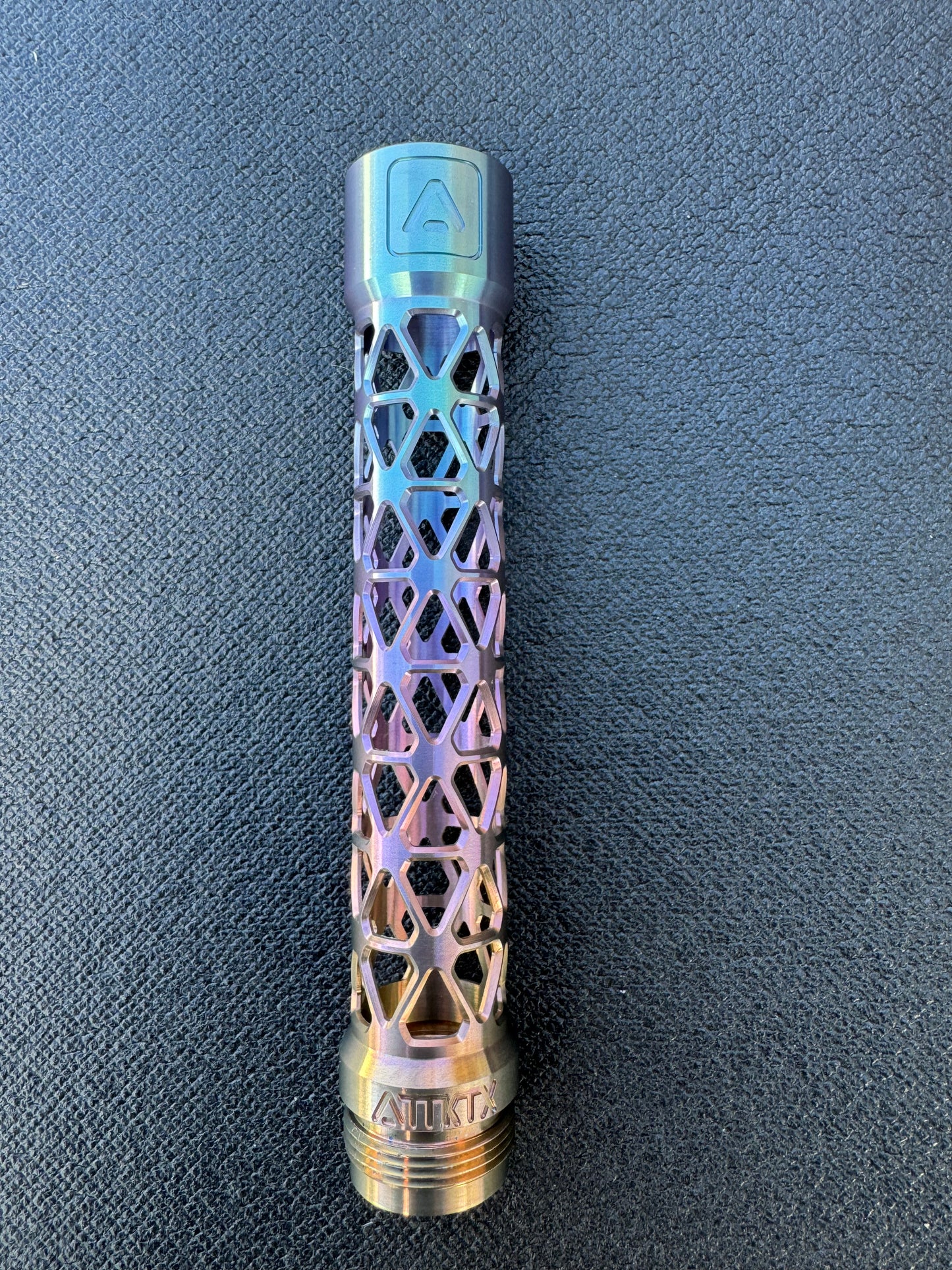 DELTA TITANIUM S63 BACK