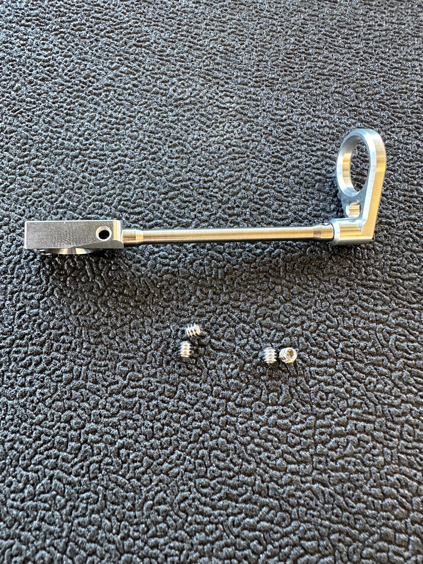 TITANIUM BEAVERTAIL