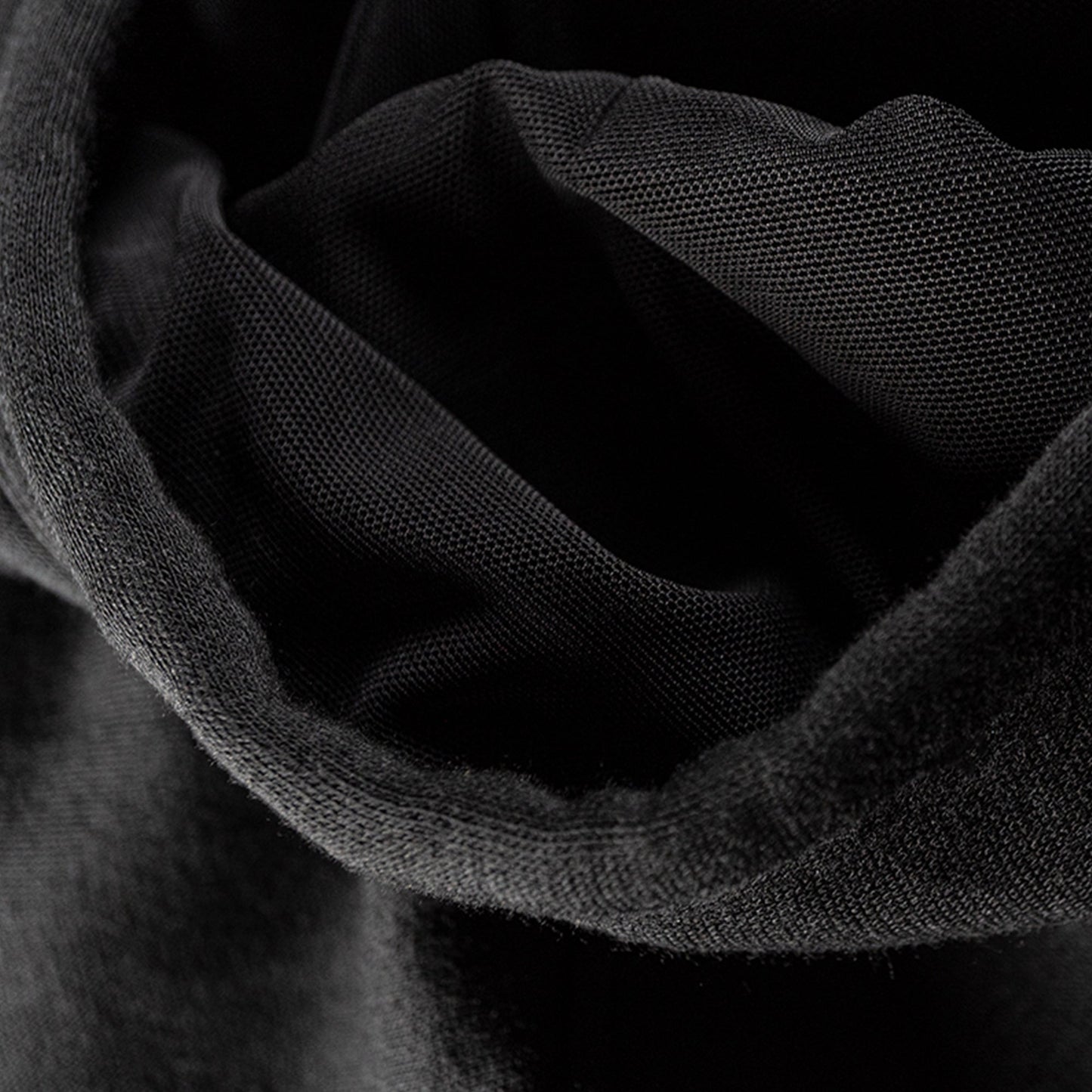 CRBN HOODIE