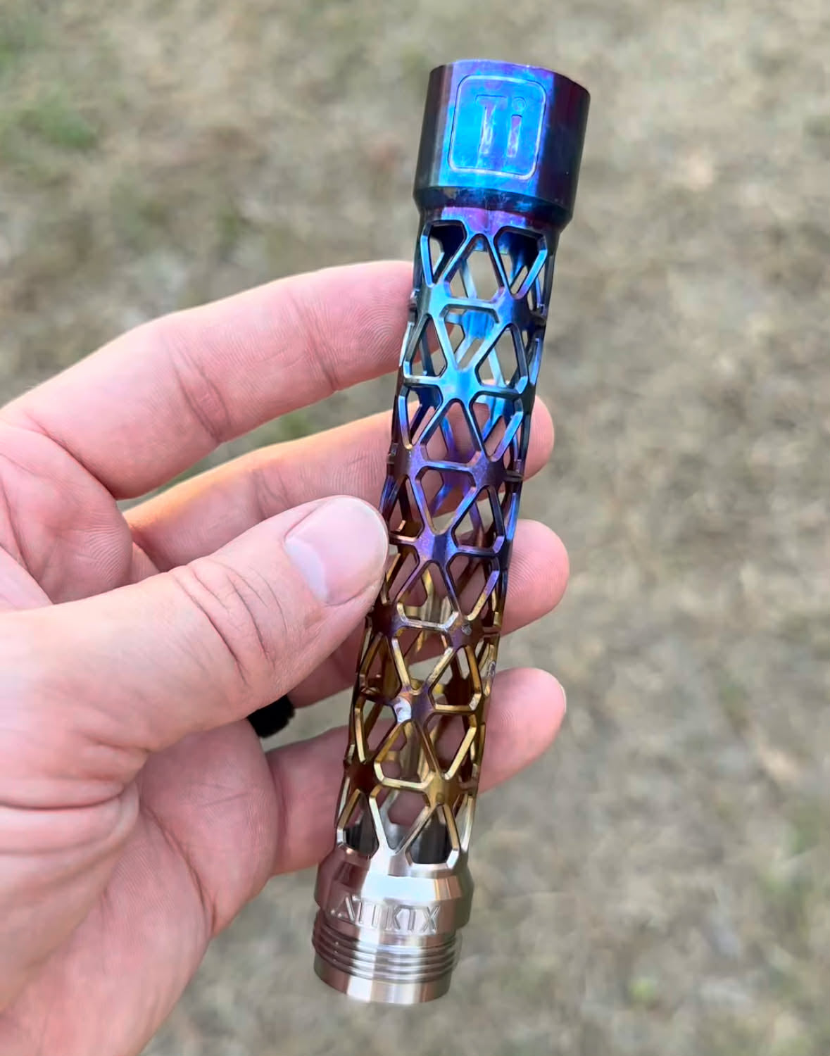 DELTA TITANIUM S63 BACK